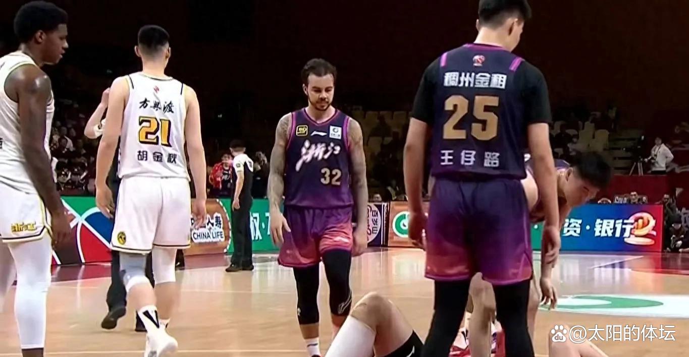 关于球队排名大洗牌:谁在赶超领头羊?的信息 关于球队排名大洗牌:谁在赶超领头羊?的信息