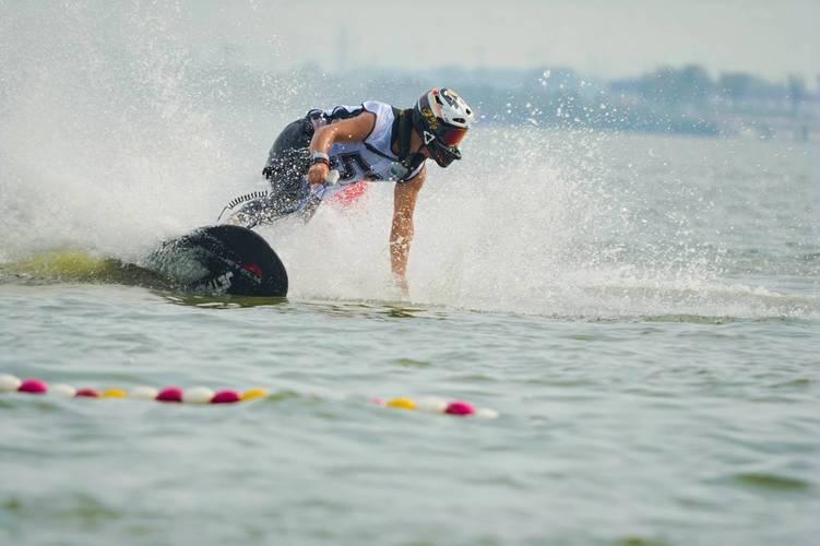 米兰体育·「中国」官方网站-包含急流冲浪挑战赛，水上极限运动的新天地的词条