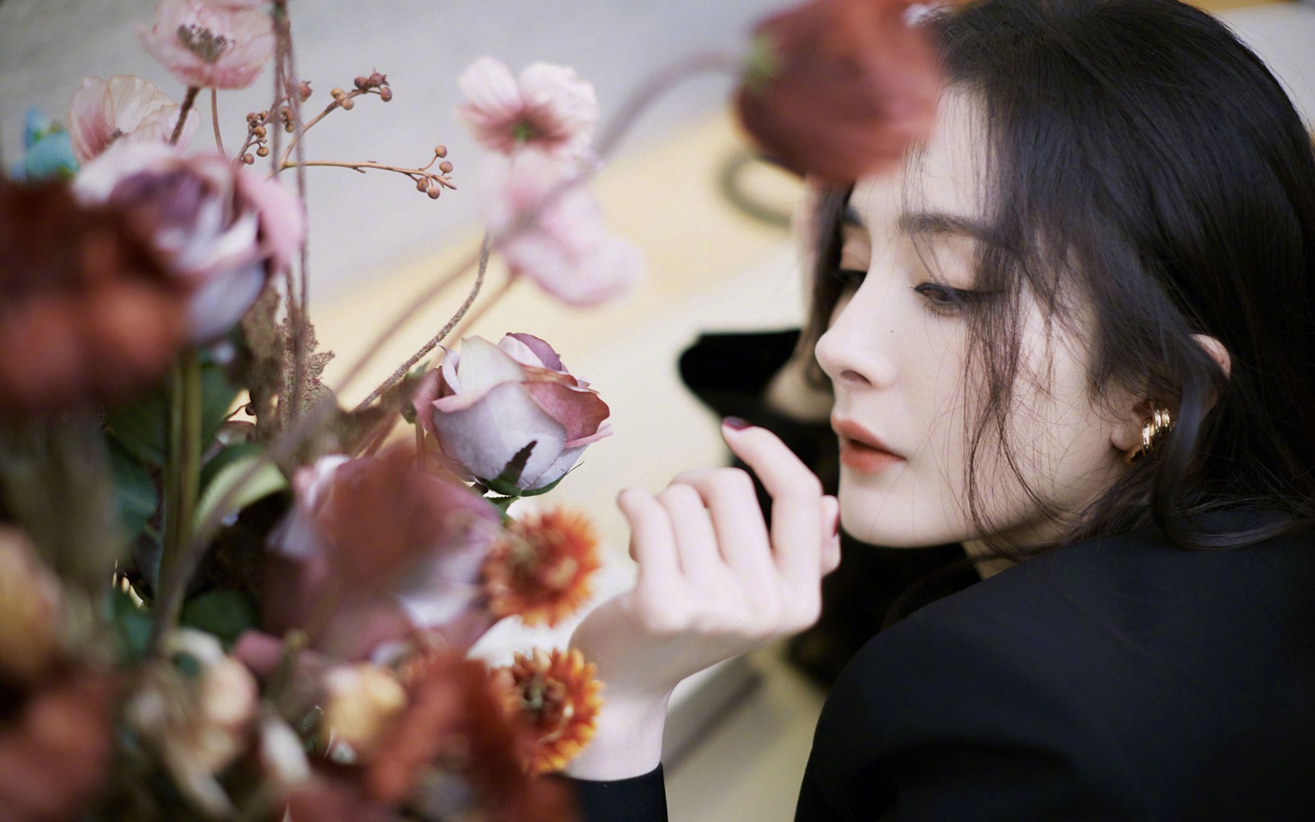 _字母哥三双领衔,雄鹿力克劲敌再创新高!_,字母哥雄鹿继续高歌