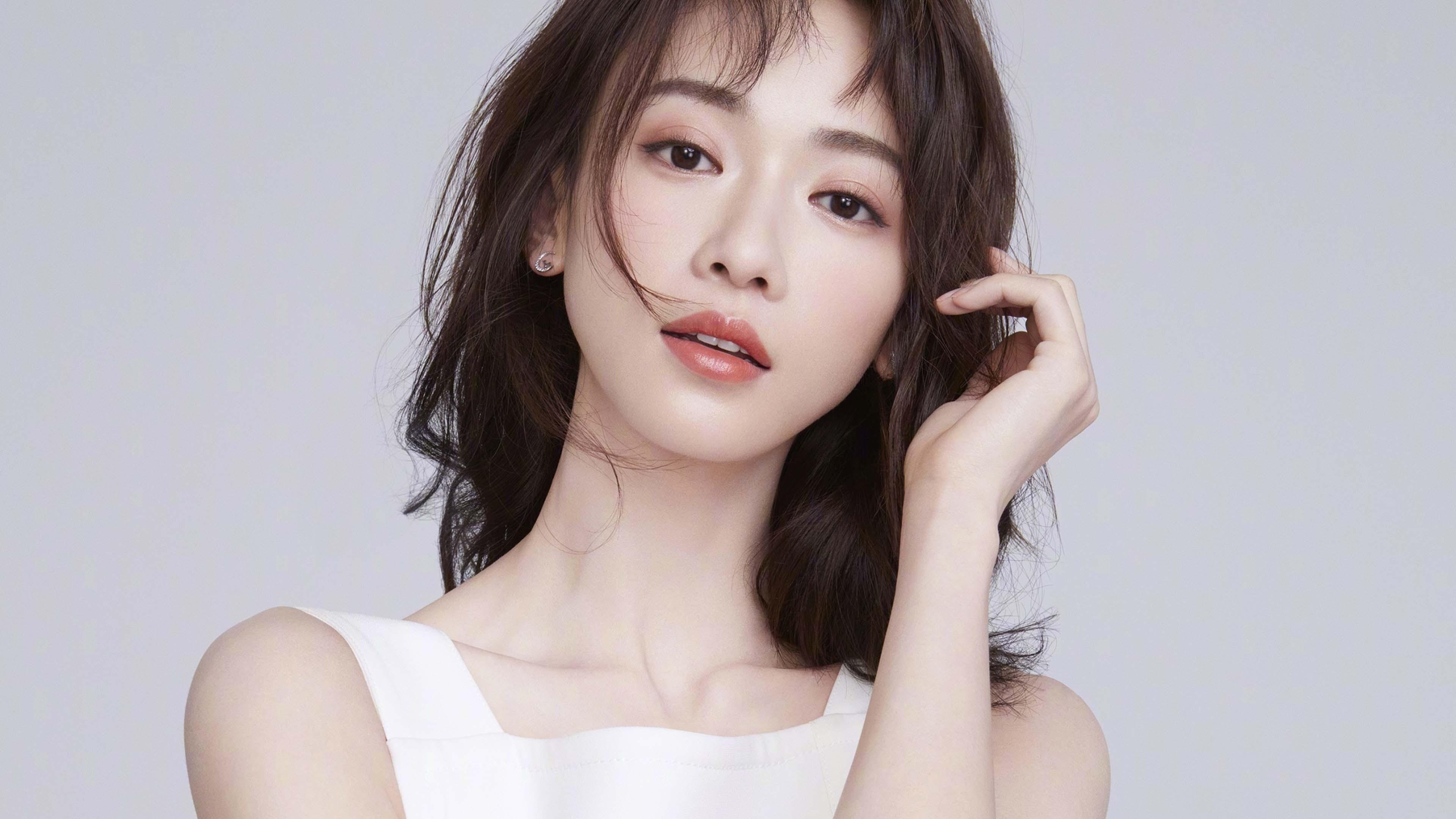 Ac米兰俱乐部官网-亚洲市场崛起：F1的新战场，f1赛车亚洲选手