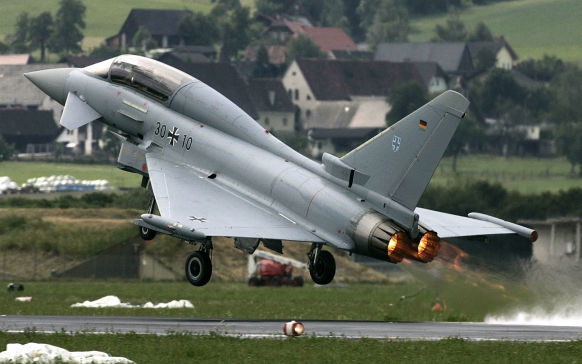 荷兰骑手 Dinja van Liere 在巴黎奥运会盛装舞步比赛中获得第六名,展现出色表现。