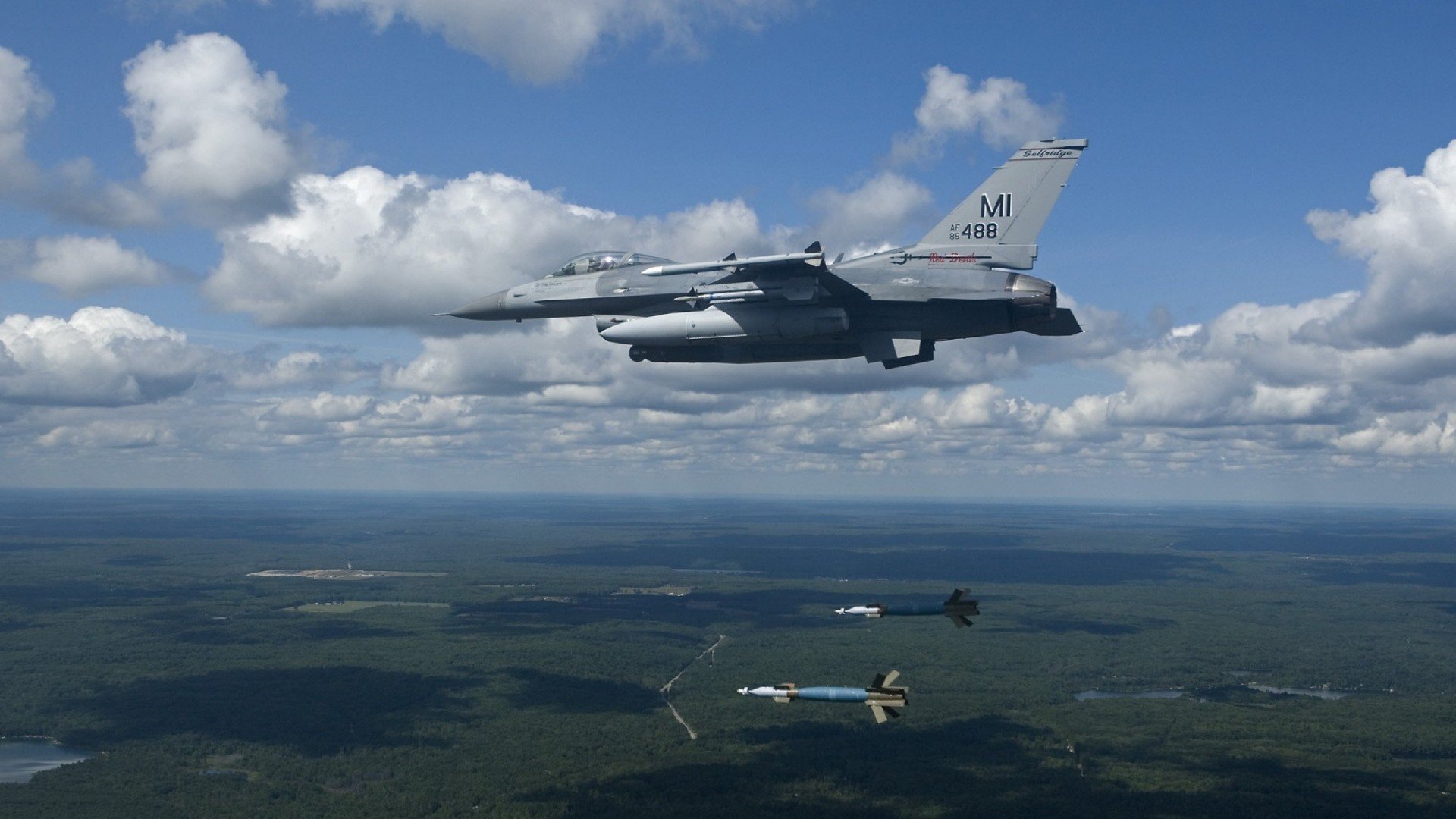 AC MILANSPORTS-新闻中心启动海外市场拓展，海外市场拓展方案