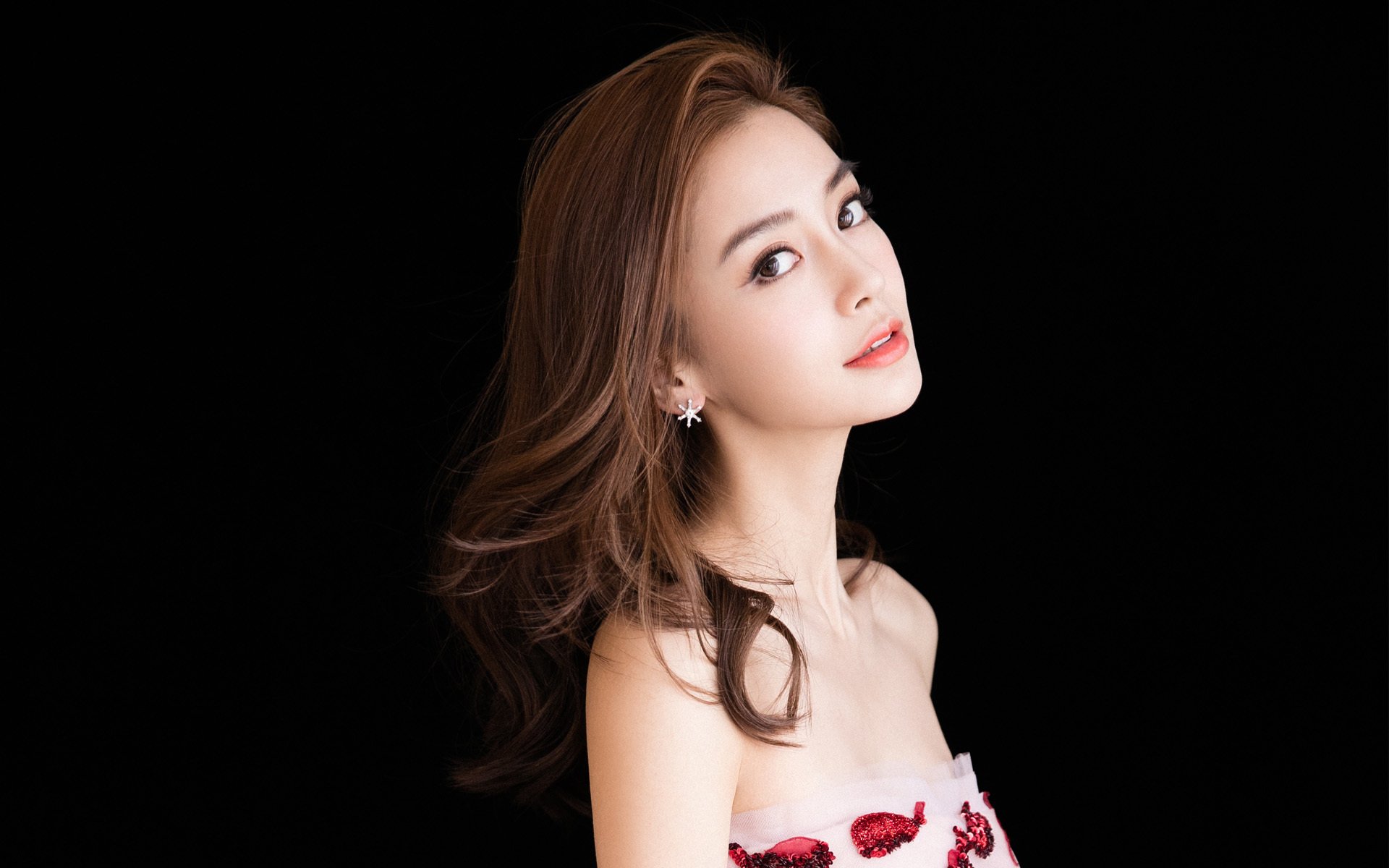 “牛仔3K亲子跑:香港赛道上的家庭欢乐时光”