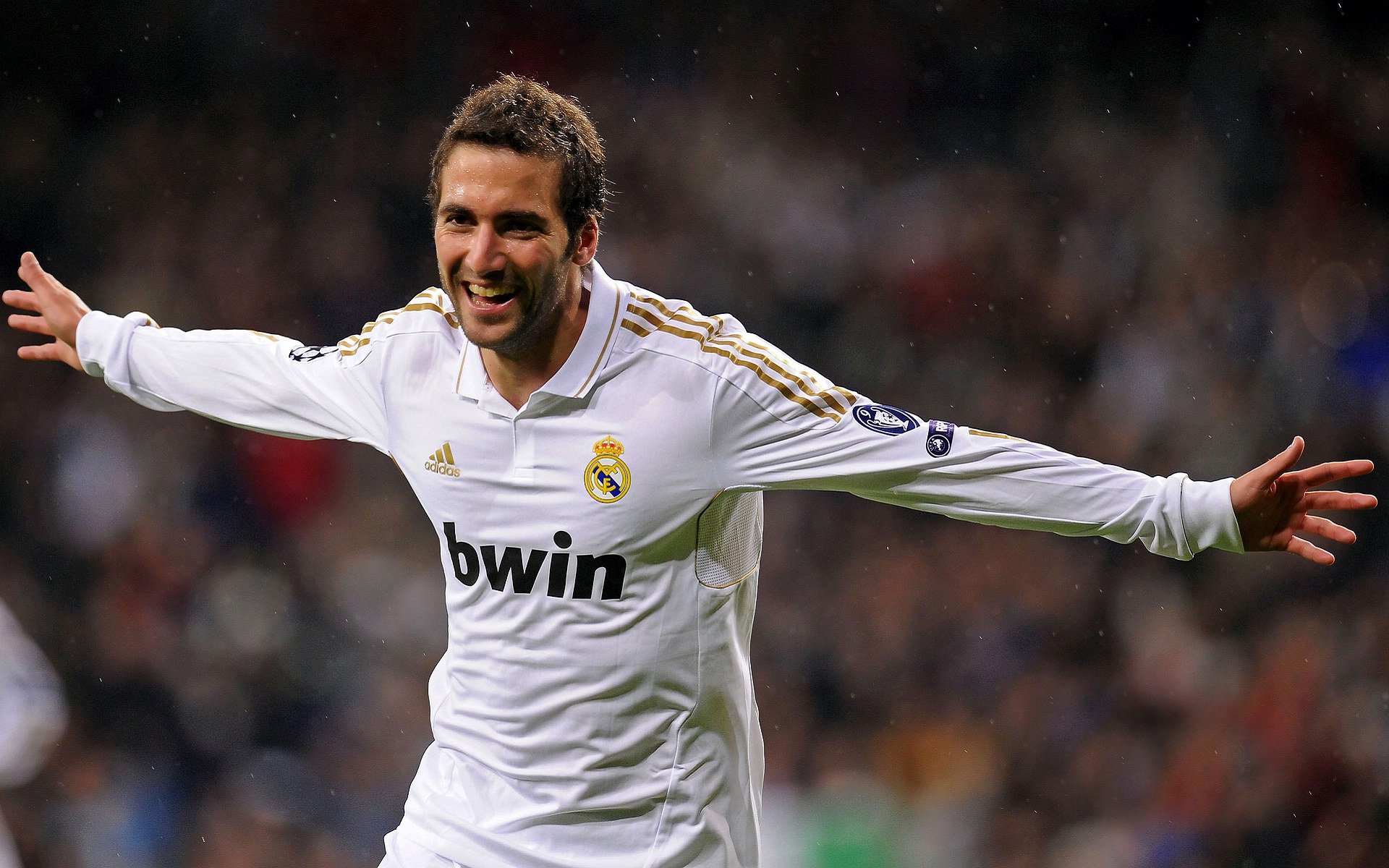 足球虚拟现实训练系统进入俱乐部试点，虚拟足球假不假